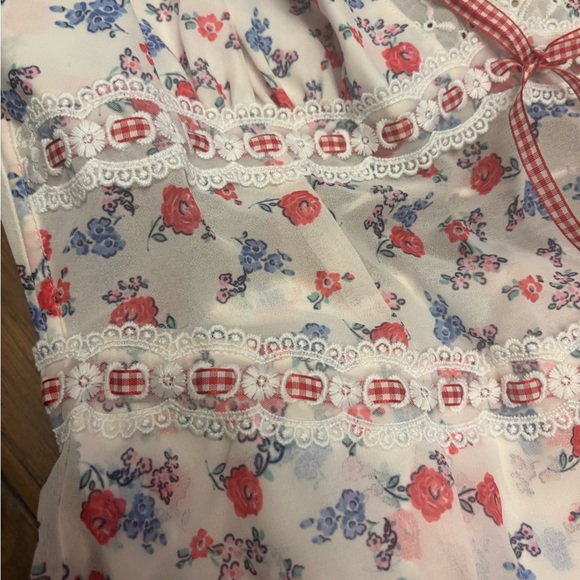 NWT for love and lemons floral slip dress - Picture 6 of 16